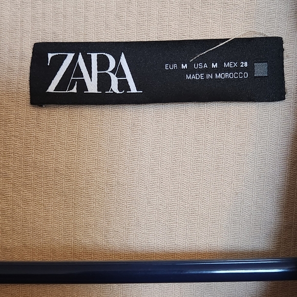 Zara Tan Utility Jacket with Distressed Hem - Picture 2 of 5
